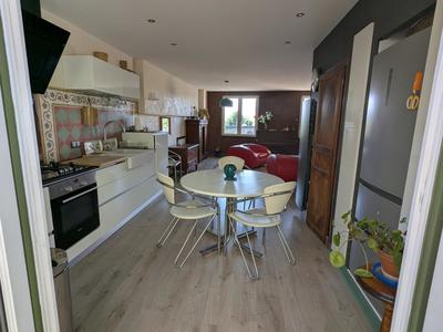 Appartement - 85 m² - 4 pièces