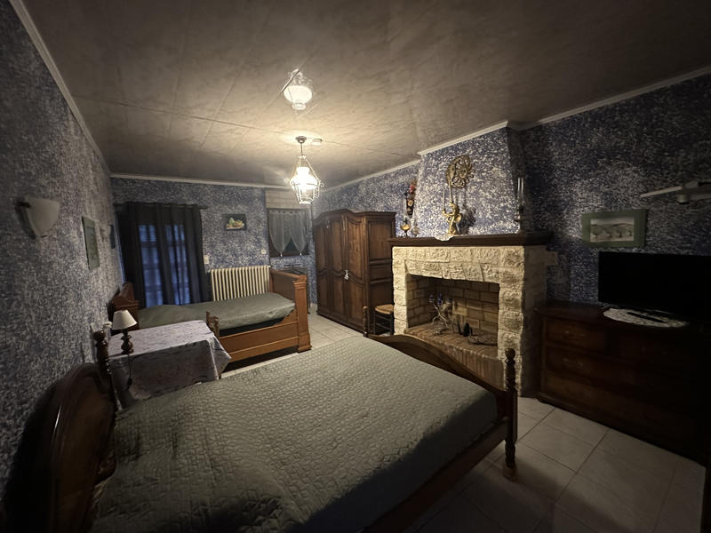 Mas - 218 m² - 7 pièces