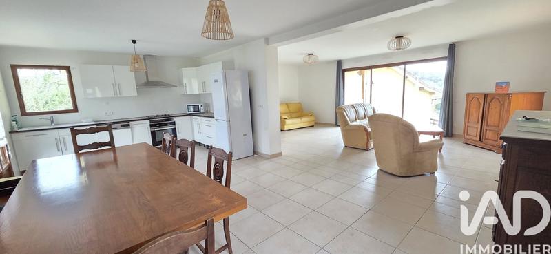 Maison - 113 m² - 4 pièces