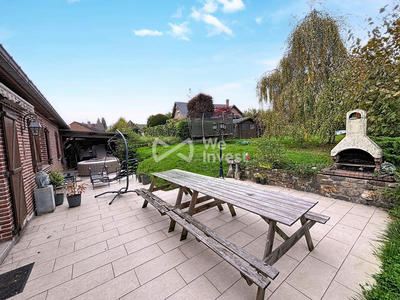 Maison - 123 m² - 7 pièces