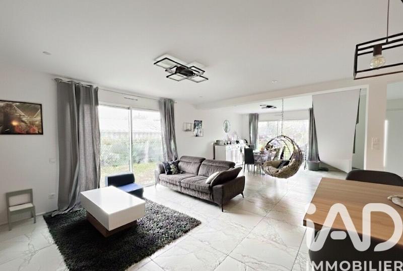 Maison - 145 m² - 5 pièces