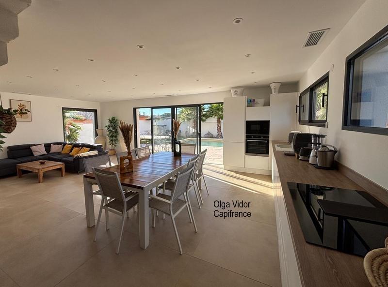 Villa - 195 m² - 6 pièces