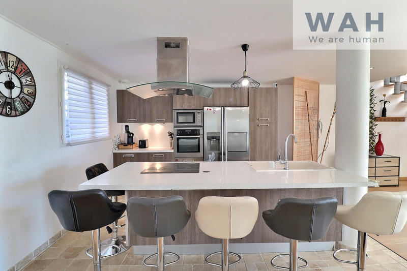 Maison - 120 m² - 5 pièces