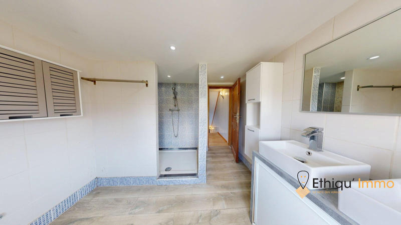 Maison - 124 m² - 5 pièces