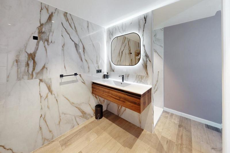 Villa - 371 m² - 11 pièces