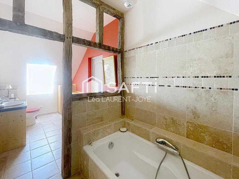 Maison - 430 m² - 9 pièces