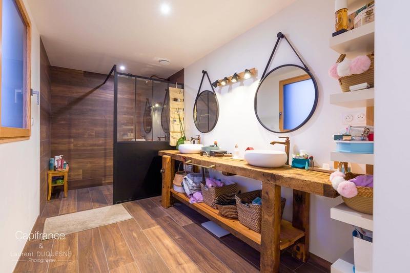 Maison - 228 m² - 7 pièces