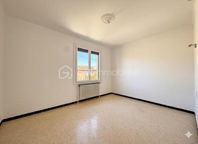 Maison traditionnelle - 175 m² - 7 pièces