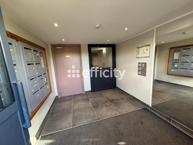 Appartement - 76 m² - 4 pièces