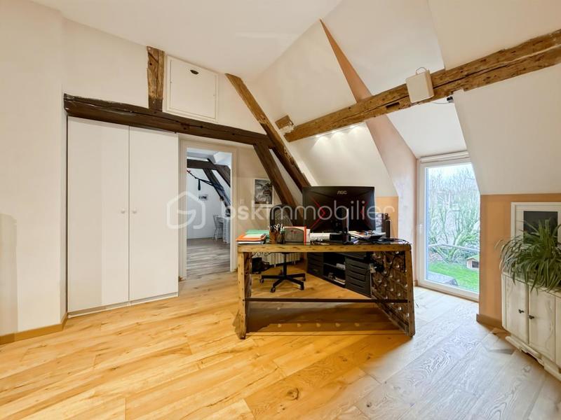 Maison ancienne - 181 m² - 6 pièces