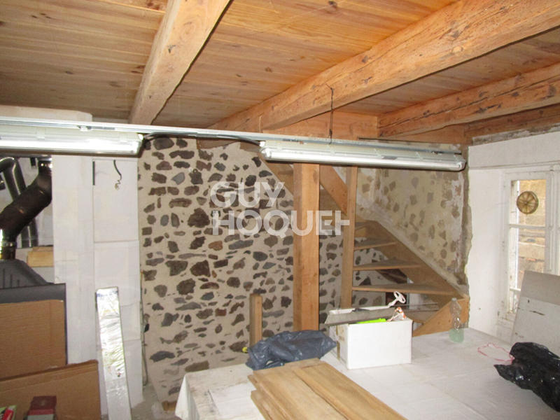 Maison - 90 m² - 6 pièces
