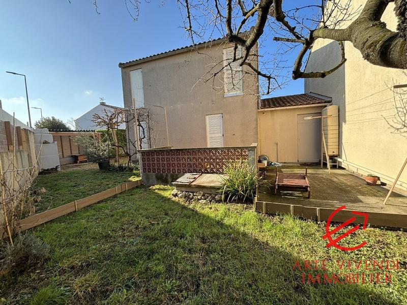 Maison - 90 m² - 4 pièces