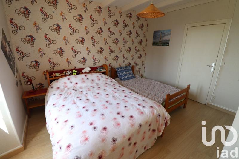 Maison - 238 m² - 7 pièces