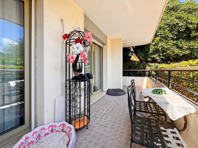 Appartement - 77 m² - 4 pièces