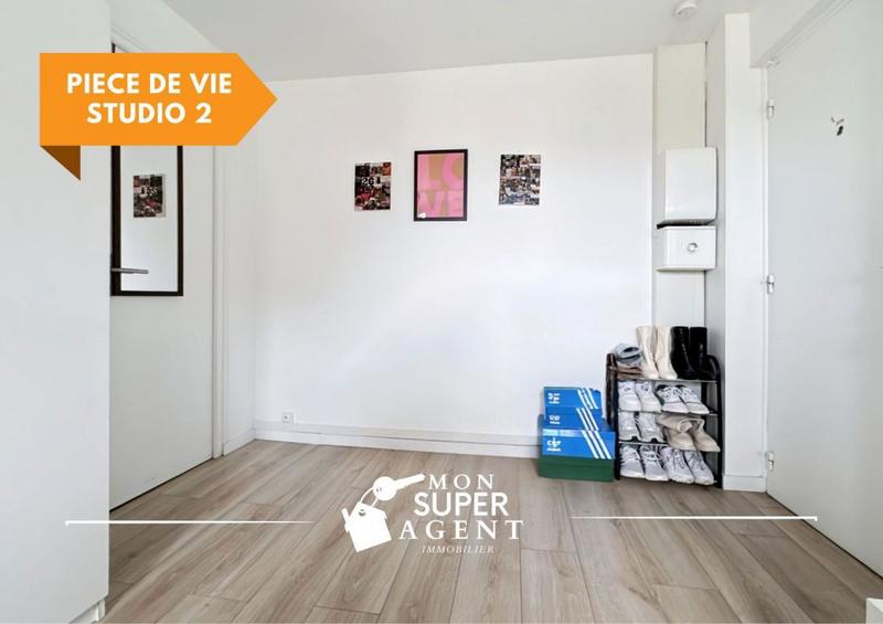 Studio - 49 m² - 3 pièces