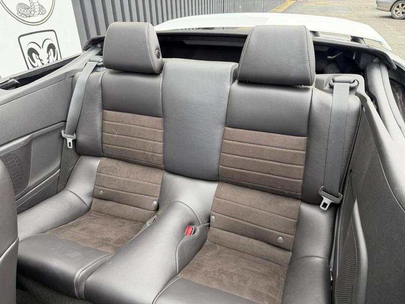 Ford Mustang Convertible Gt/Cs V8 5,0l Bva