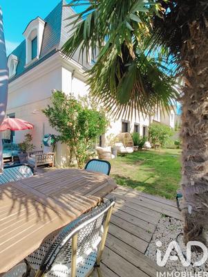 Maison - 156 m² - 6 pièces