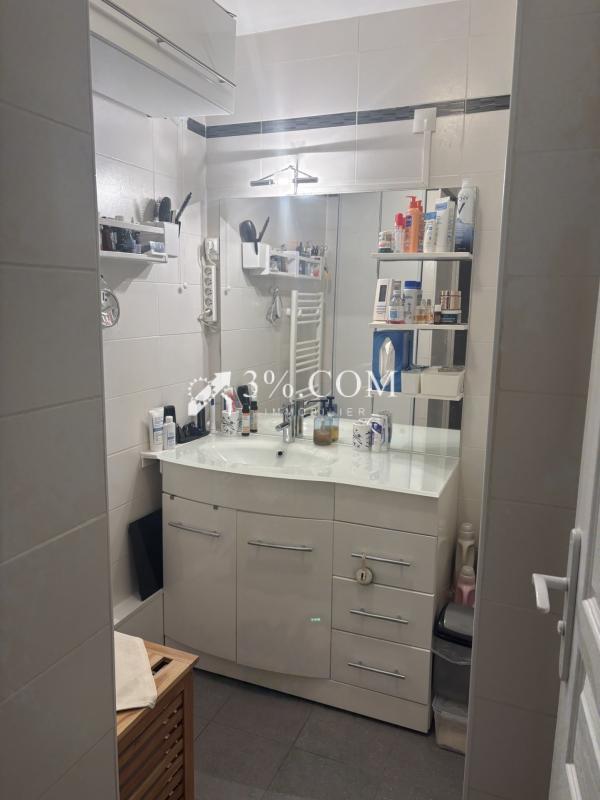 Appartement - 70 m² - 4 pièces