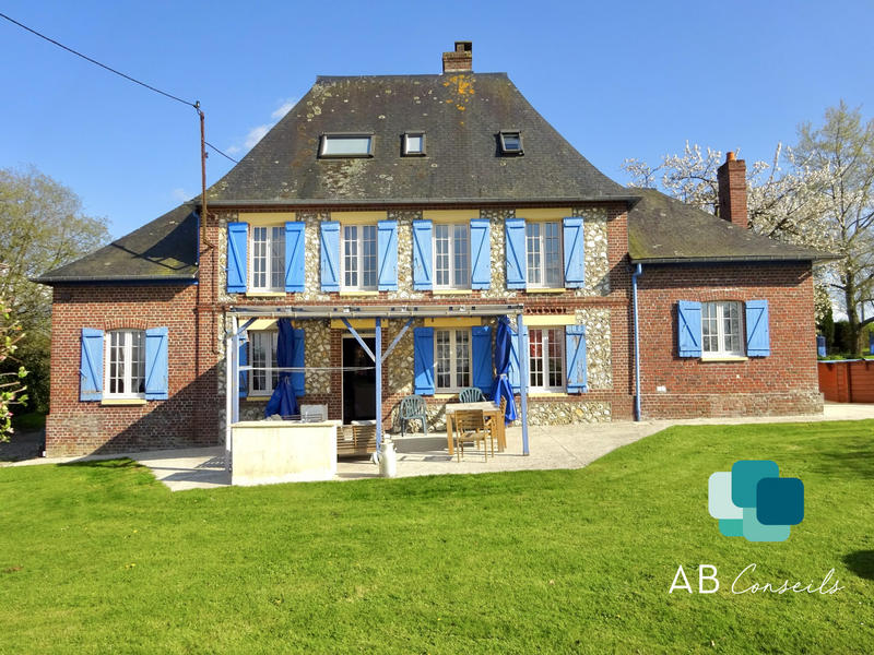 Maison ancienne - 206 m² - 7 pièces