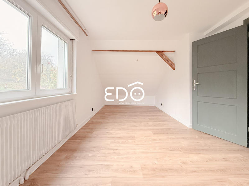 Maison - 109 m² - 6 pièces