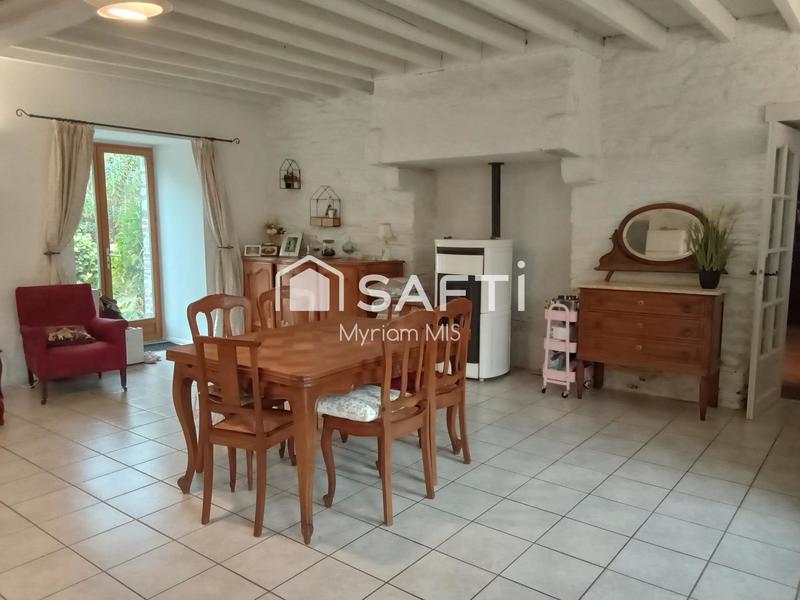 Maison - 200 m² - 6 pièces