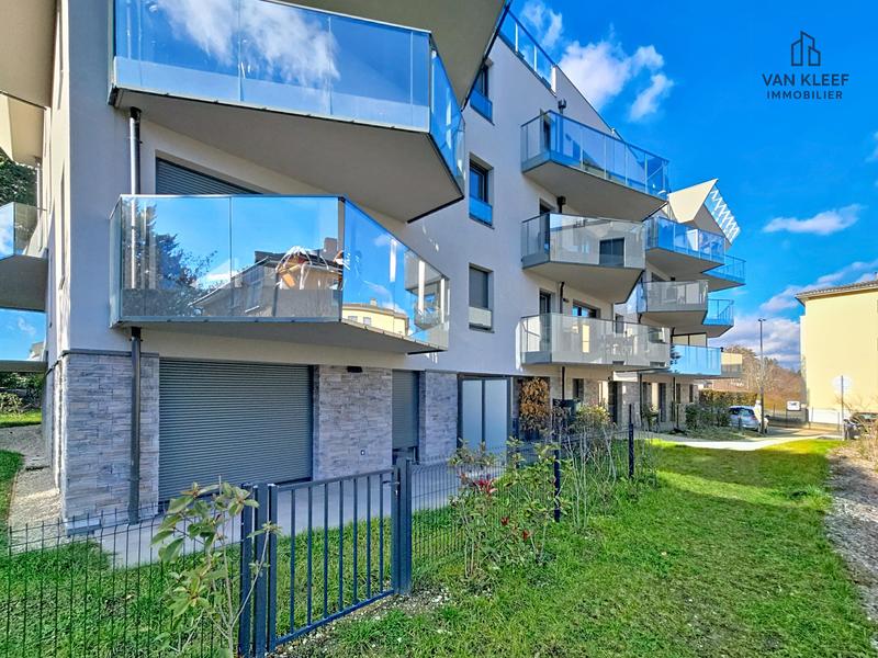 Appartement - 90 m² - 4 pièces