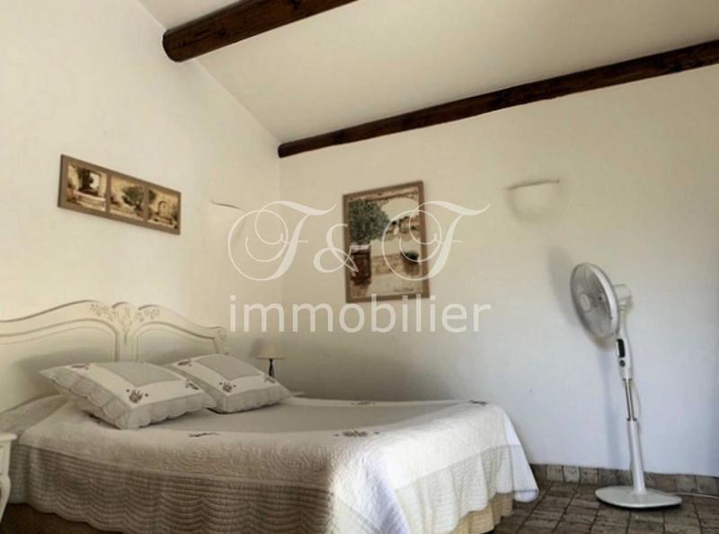 Propriété - 550 m² - 17 pièces