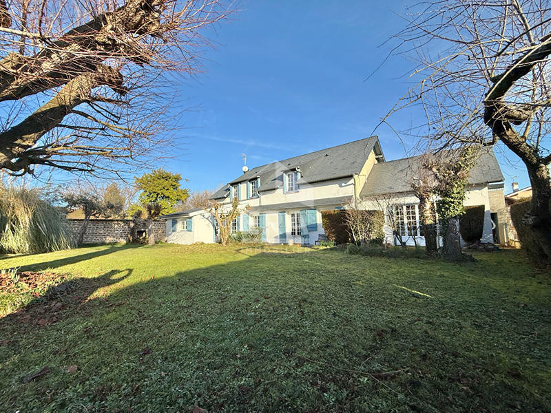 Maison - 192 m² - 7 pièces