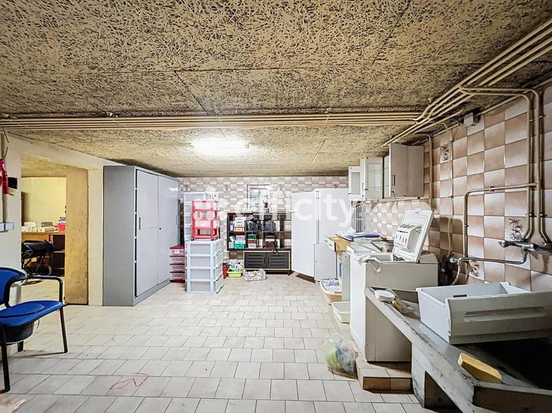 Maison - 85 m² - 5 pièces