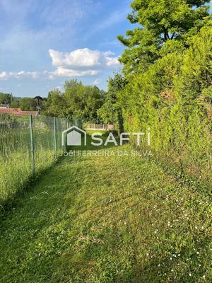 Terrain - 758 m²