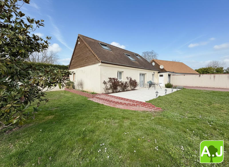 Maison contemporaine - 110 m² - 5 pièces