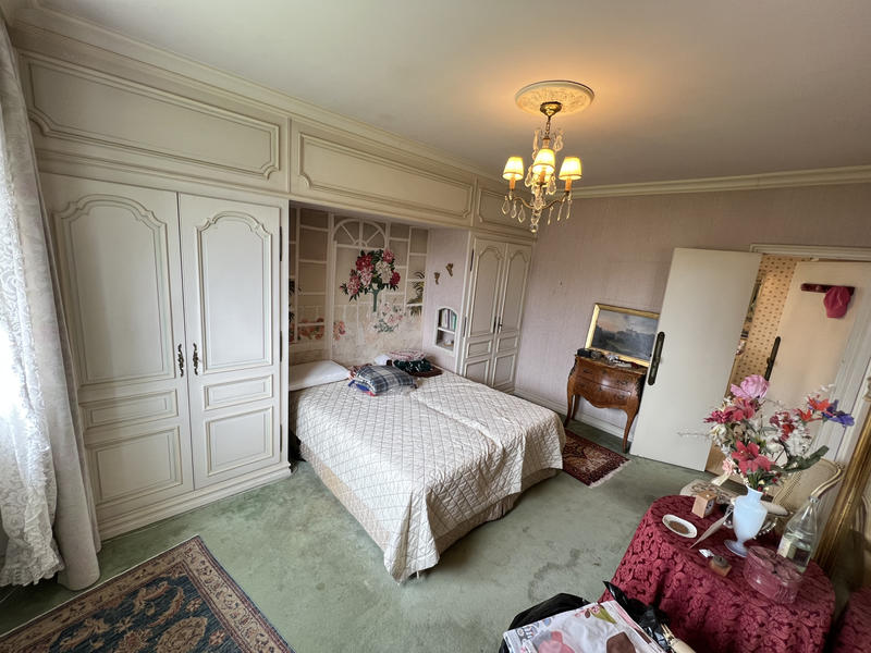 Maison - 268 m² - 6 pièces