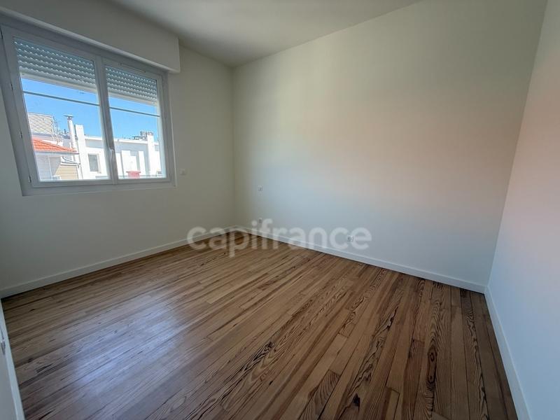 Appartement - 110 m² - 5 pièces
