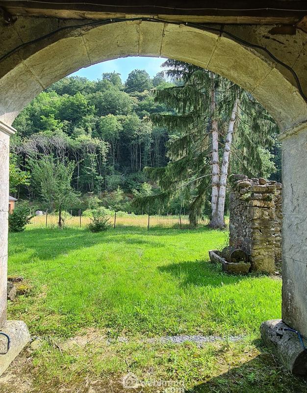 Maison - 324 m² - 10 pièces