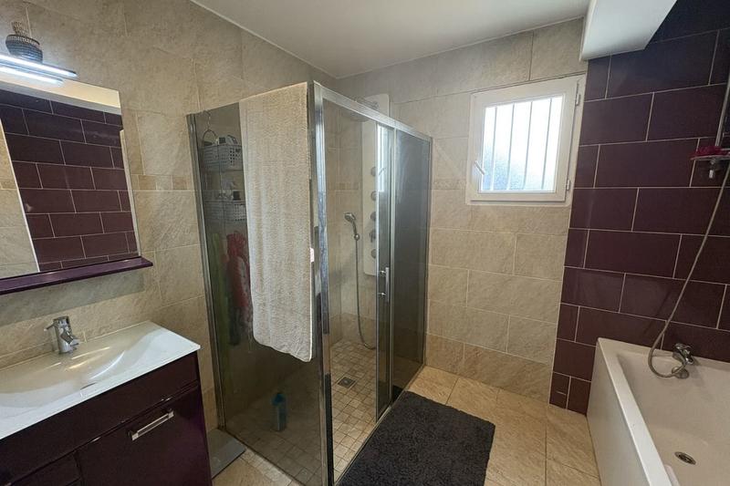 Maison - 150 m² - 7 pièces