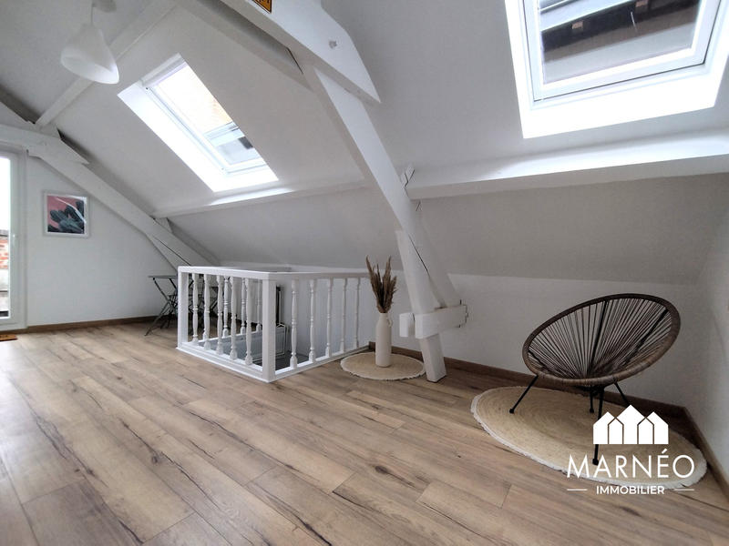 Maison - 205 m² - 8 pièces