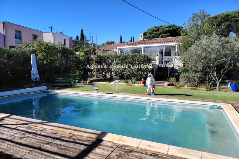 Maison - 156 m² - 5 pièces