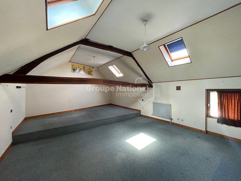 Maison - 180 m² - 6 pièces