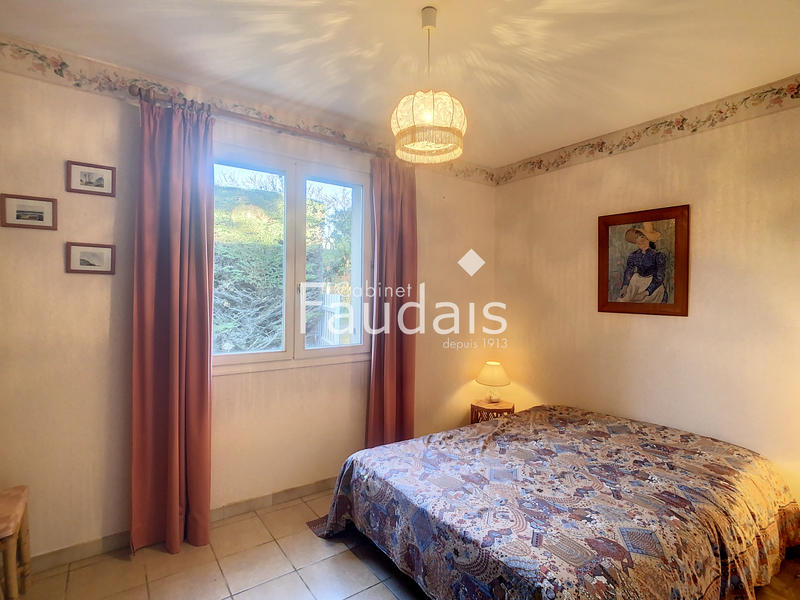 Maison - 100 m² - 6 pièces