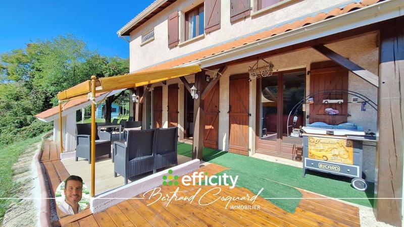 Maison - 90 m² - 4 pièces