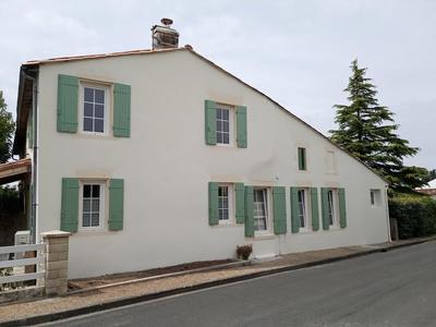 Maison - 123 m² - 4 pièces