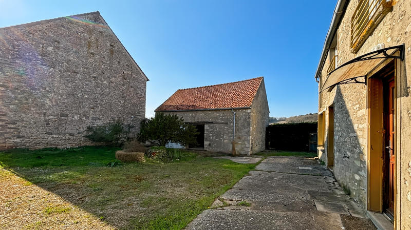 Maison - 170 m² - 9 pièces