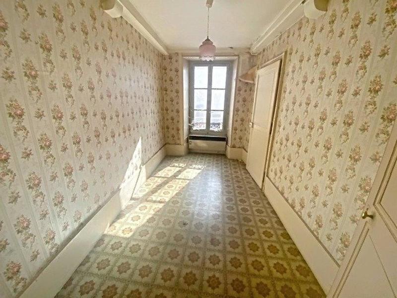 Maison - 160 m² - 8 pièces