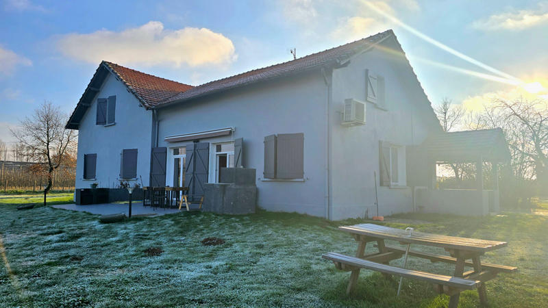 Maison - 140 m² - 5 pièces