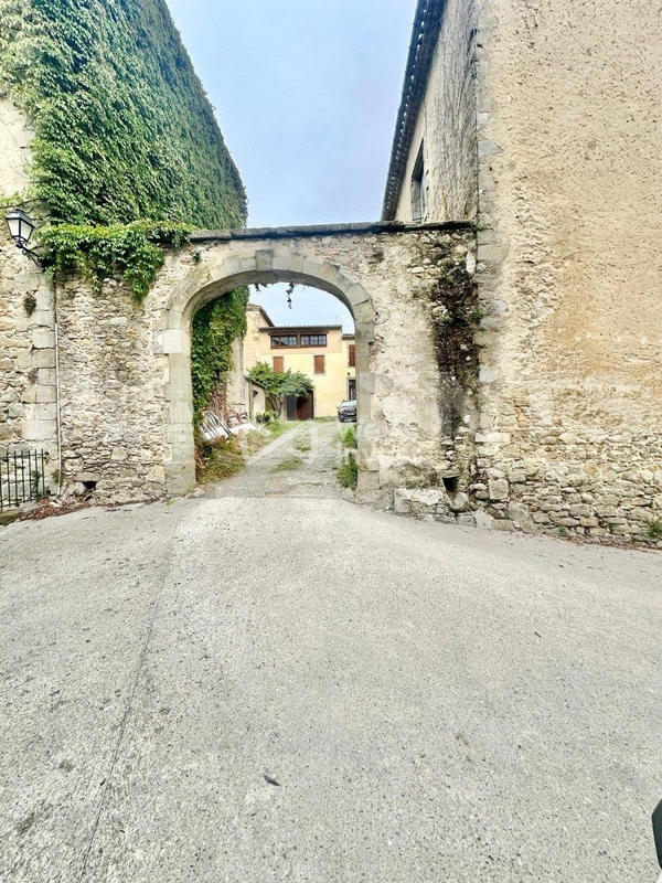 Maison - 150 m² - 3 pièces