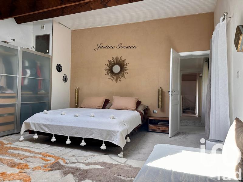 Maison - 160 m² - 7 pièces