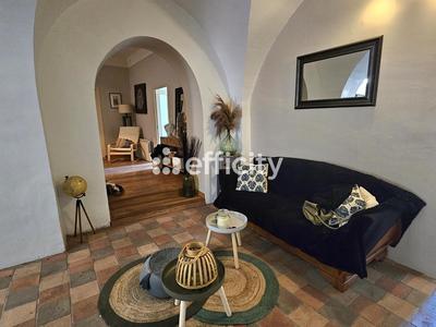 Appartement - 125 m² - 6 pièces