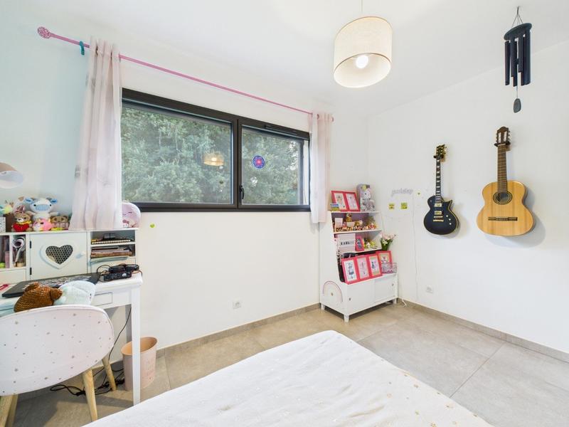 Maison contemporaine - 134 m² - 5 pièces