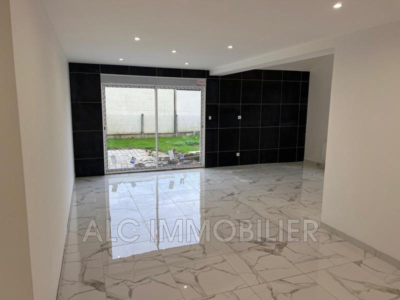 Maison - 104 m² - 5 pièces