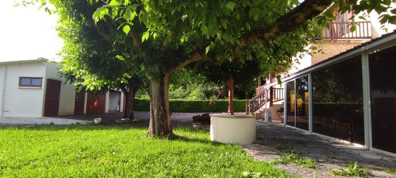 Maison - 170 m² - 6 pièces